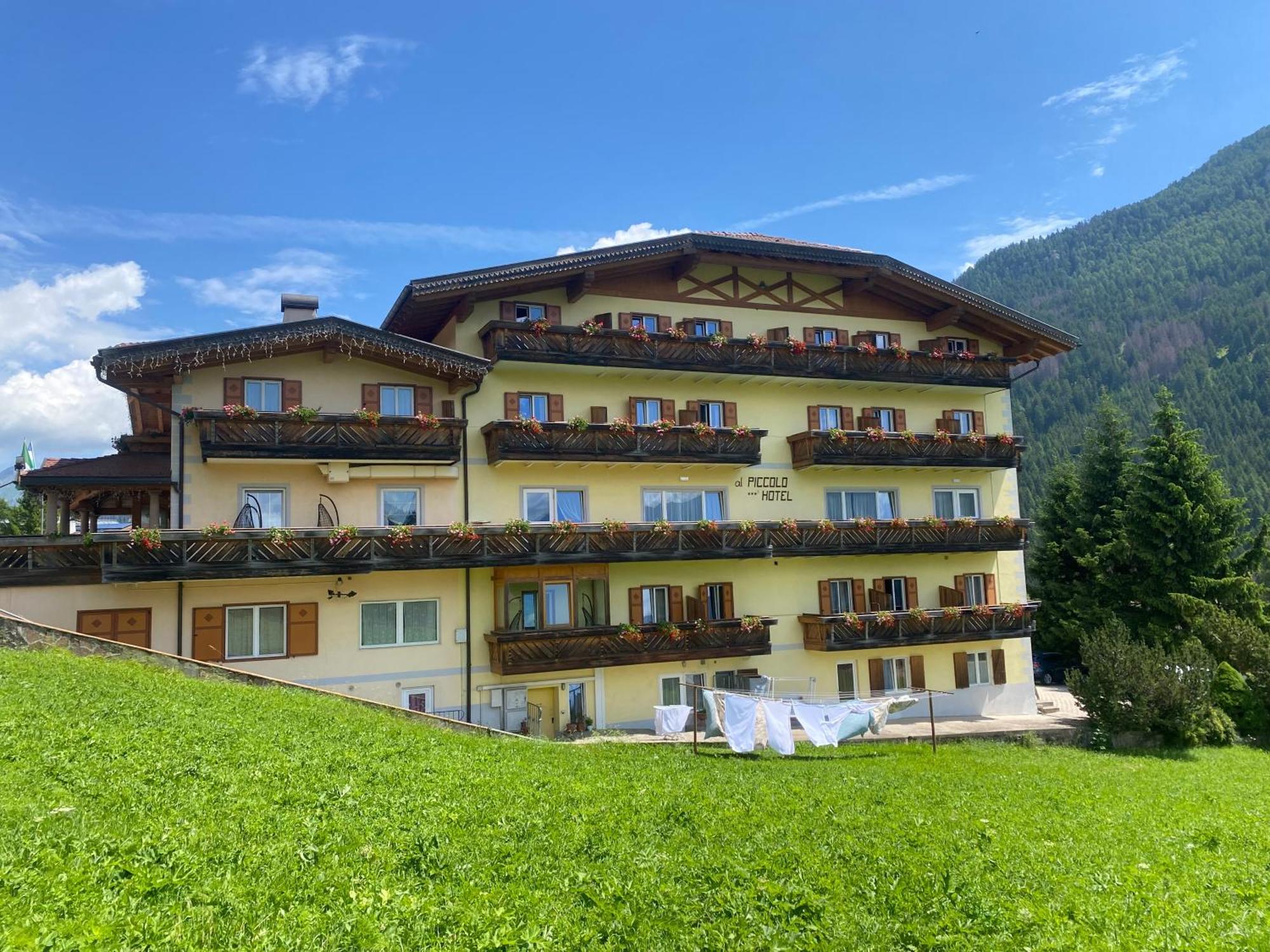 Al Piccolo Hotel Vigo di Fassa Exterior foto